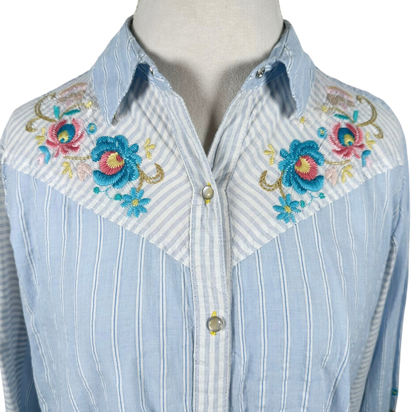 Johnny Was 3J Workshop Western Shirt pearl snap Striped Floral Embroidery Size M - Picture 3 of 11